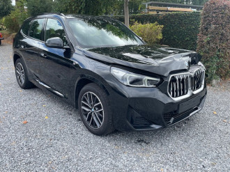 BMW X1 sDrive18i M Sport Shadow line Aut Led Navi Allu18...