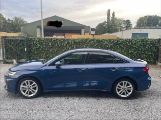 Audi A3 TFSI 1.5 110kw S -Line ShadowLine Limousine MHEV hybride 26648km, ( Benzine / Elec) 6/2025 Audi A3 TFSI 1.5 110kw S -Line ShadowLine Limousine MHEV hybride 26648km, ( Benzine / Elec) 6/2025